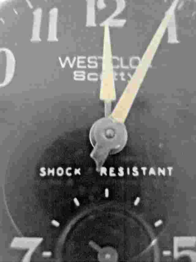 AWESOME Working WESTCLOX "Scotty" Black Dial Luminous Pocket Watch WINDING USA