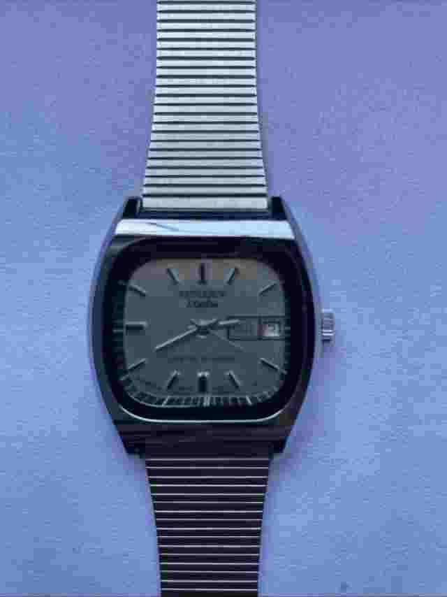 Vintage 1980’s Kronotron “Electra” TV Screen Wind Up Watch ~ Date ~ Hong Kong