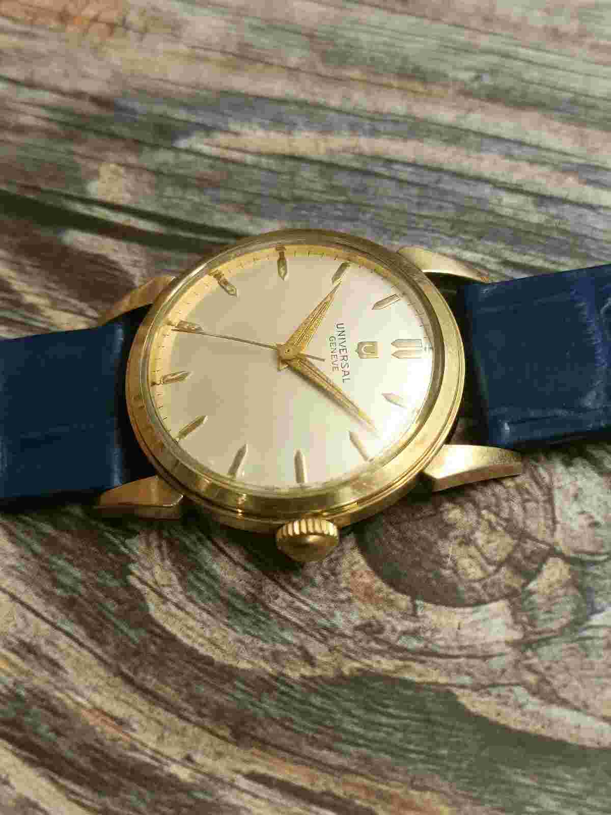 AUTHENTIC UNIVERSAL GENEVE WINDING SWISS UNISEX MINT FANCY LUGS RETRO VINTAGE