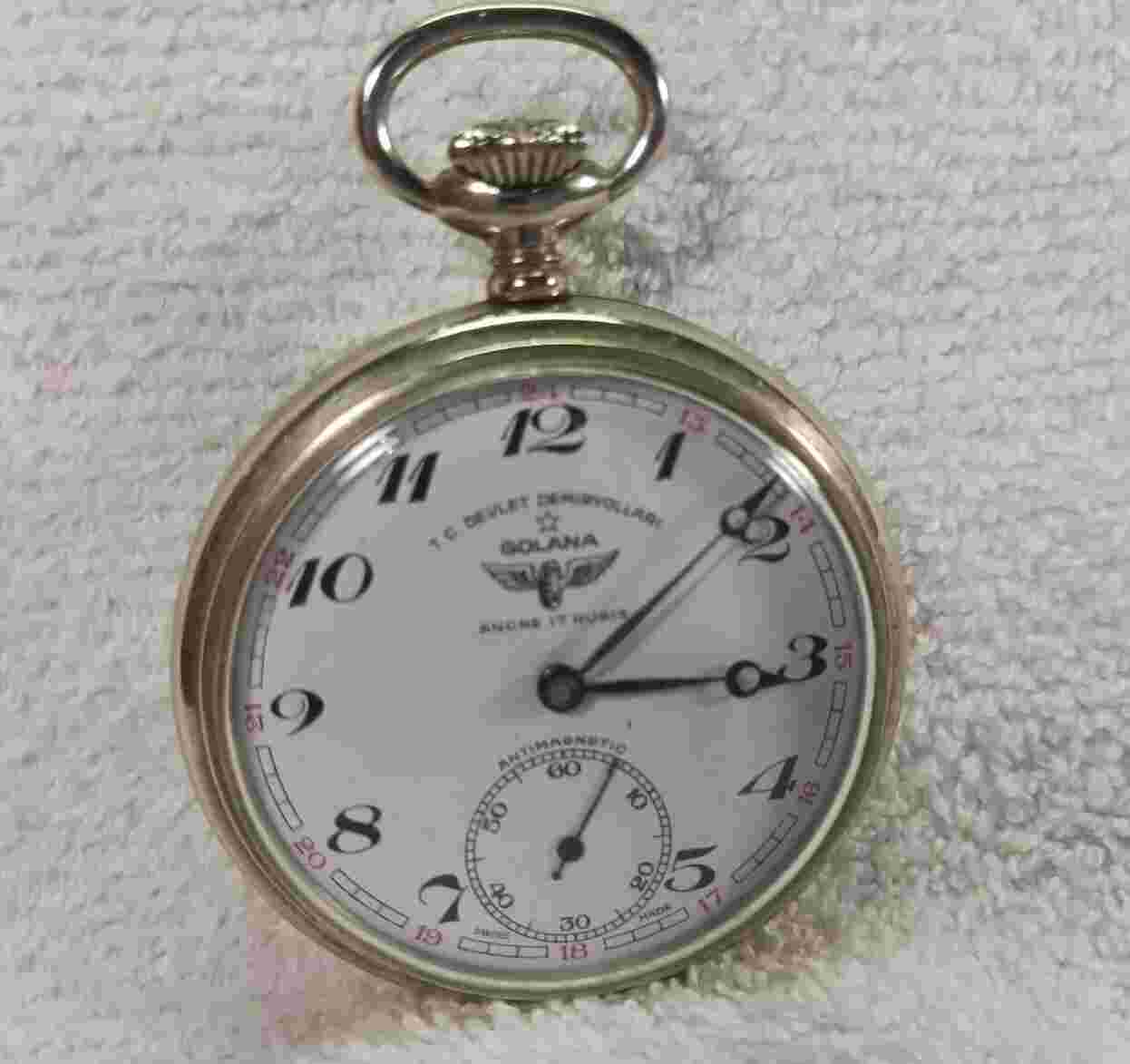 VINTAGE GOLANA POCKET WATCH, 17 JEWELS, SWISS MADE - LOCOMOTIVE ON BACK