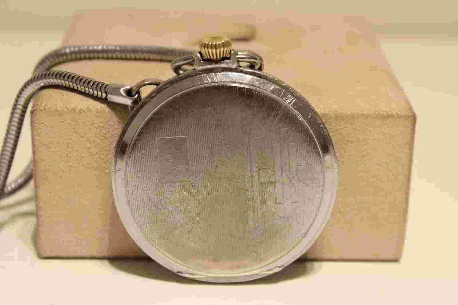 VINTAGE WW2 MILITARY MEN'S SWISS OPEN FACE POCKET WATCH "ORFINA" PRIMA ANCRE