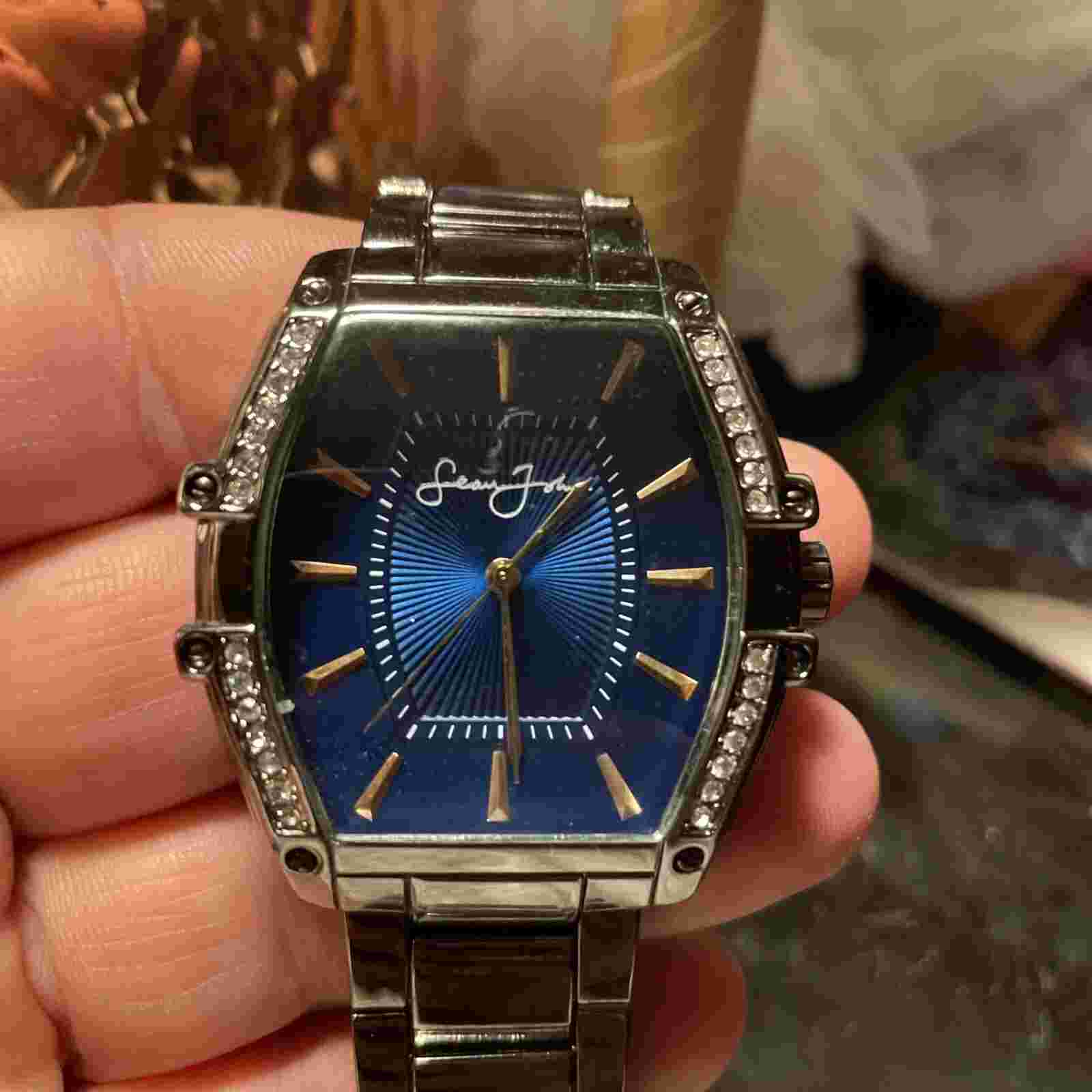 Sean John Mens Large Quartz Fashion Watch Model  SJ0014GU