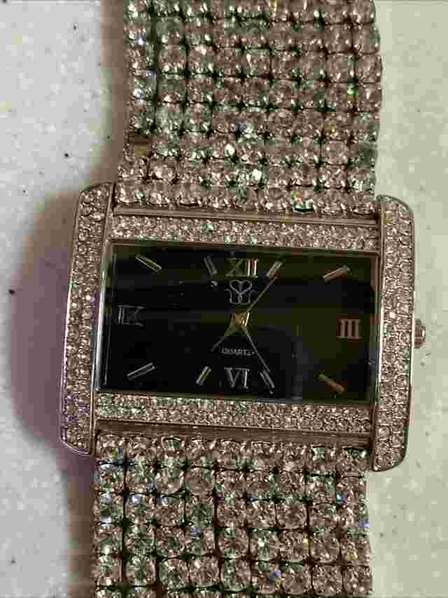 Suzanne Somers Wide Silver Tone  Rhinestone Crystals Watch New Battery W/box