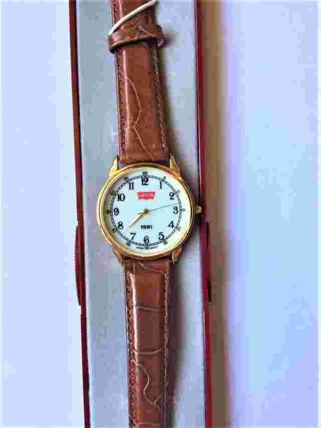 VINTAGE LEVI’S STRAUSS CO.  WATCH -- STILL IN DISPLAY BOX  (JAPAN, 1991)