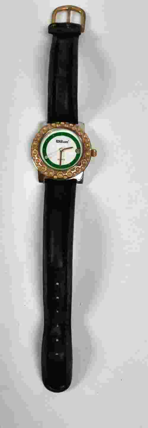Wilson LWA120 Golf Watch Date Gold Green Golf Ball Fresh Battery Pre-owned