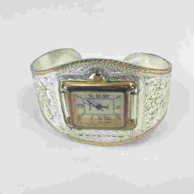 Montana Silversmiths Cuff Watch Silver Scrolling Gold Trim Needs Battery