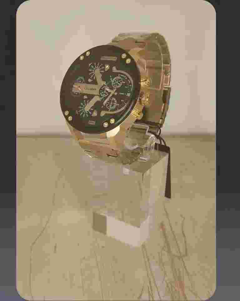 Quartz Watch Dual Time Zone Golden Stainless Steel (Free shipping)