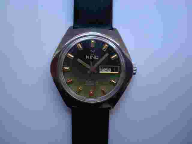 NINO MENS Automatic Watch 17j. Green Dial Day Date Quick Set New Band Swiss Runs