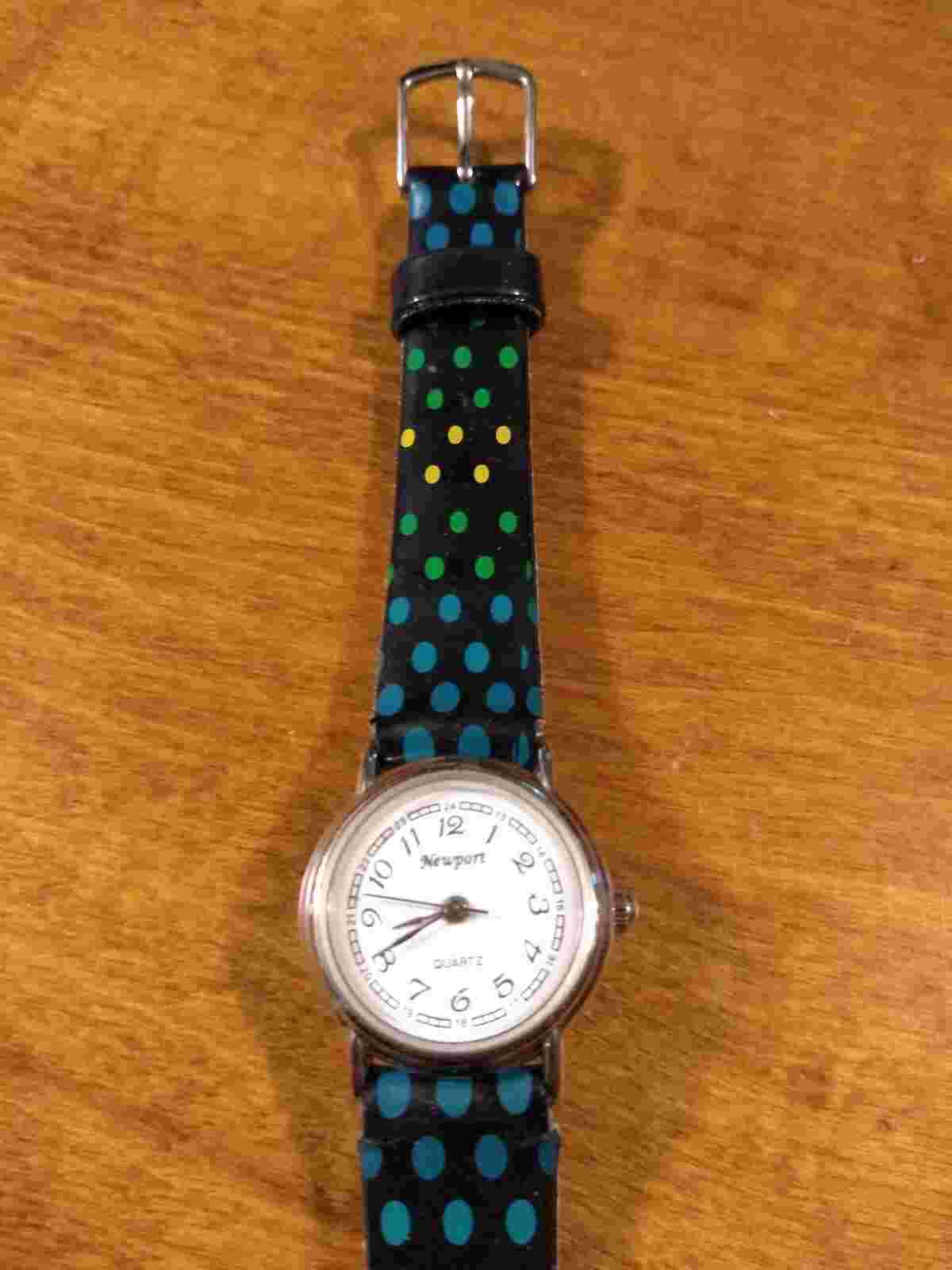 Vintage Newport Polka Dot Ladies Watch, Running w/new Battery D