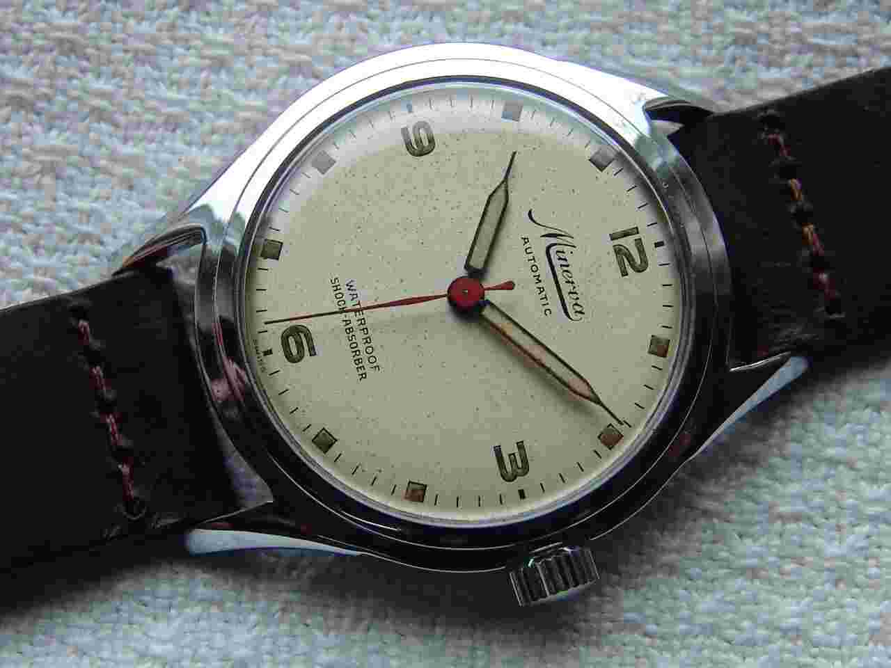 MEN'S 34.5 mm WWII period military style MINERVA automatic VINTAGE WRIST WATCH