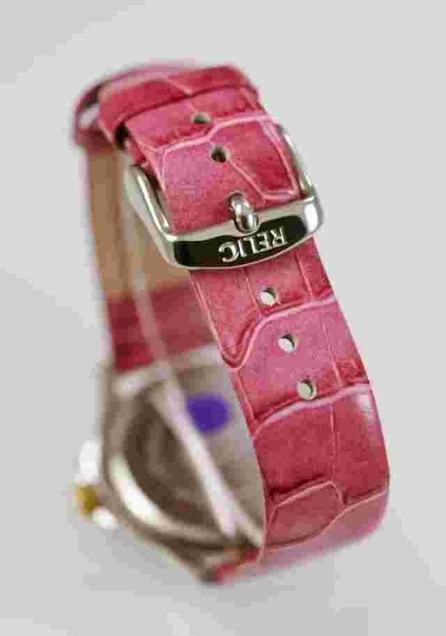 America Perry Ellis Watch Womens White Stainless Silver Gold Pink Leather Quartz