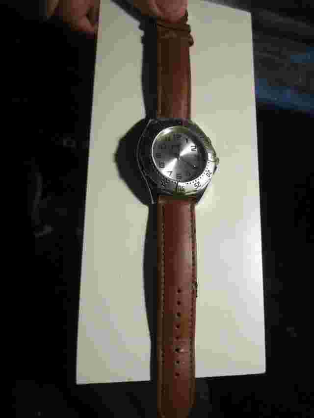 BASS PRO SHOPS WATCH BROWN LEATHER BAND FITS 8" WRIST - BBA38A
