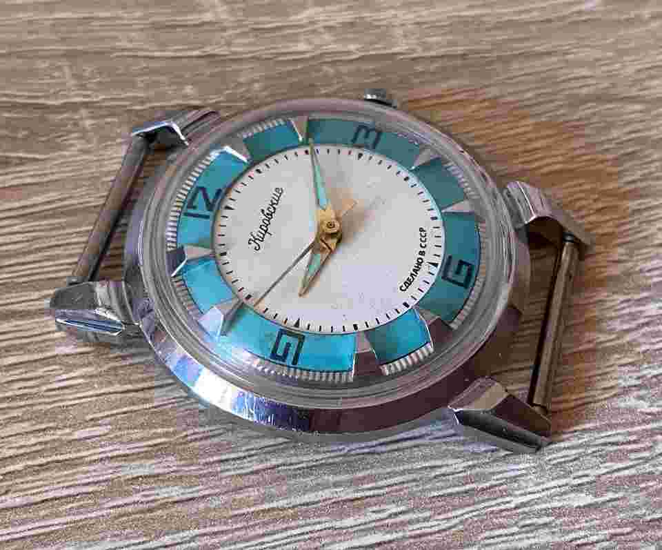 Kirovskie Watch Krab 1MCHZ from 1950s Vintage Serviced