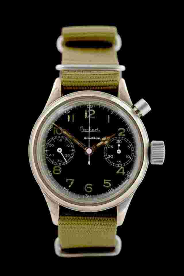 Hanhart
                           
                                 Vintage Monopusher WWII Luftwaffe - Messing - Radium - Jahr 1937-1943 - Deutschland - 41mm - Handaufzug - AAW