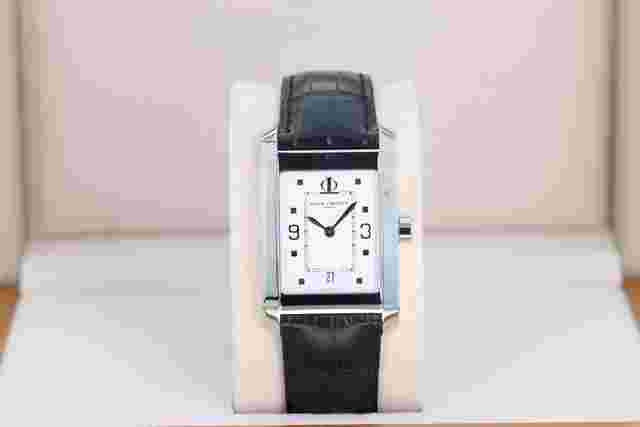 Baume & Mercier Hampton
                           
                                 Classic XL Quartz White Dial - Steel on Strap 8609
