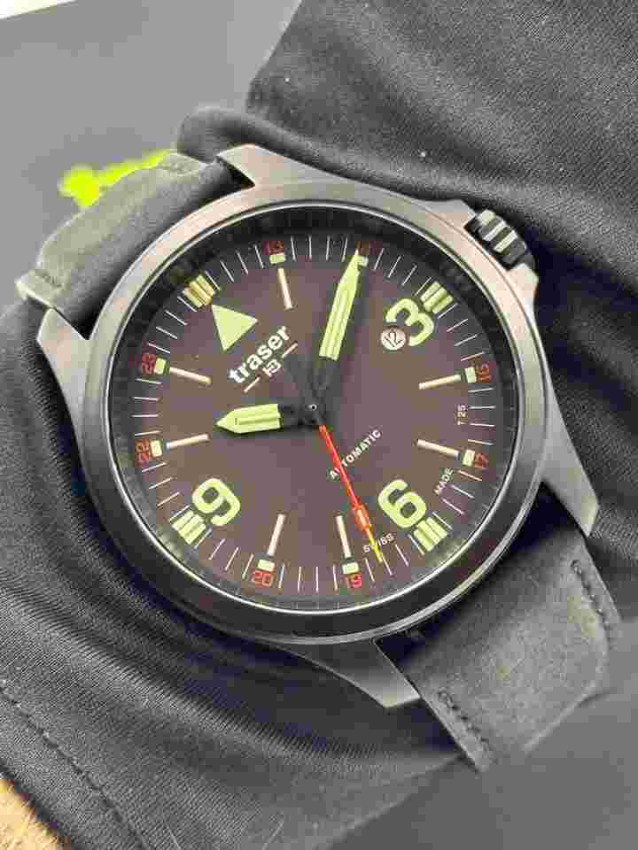 Traser P67 Officer Pro Automatic Black New Full Set Warranty