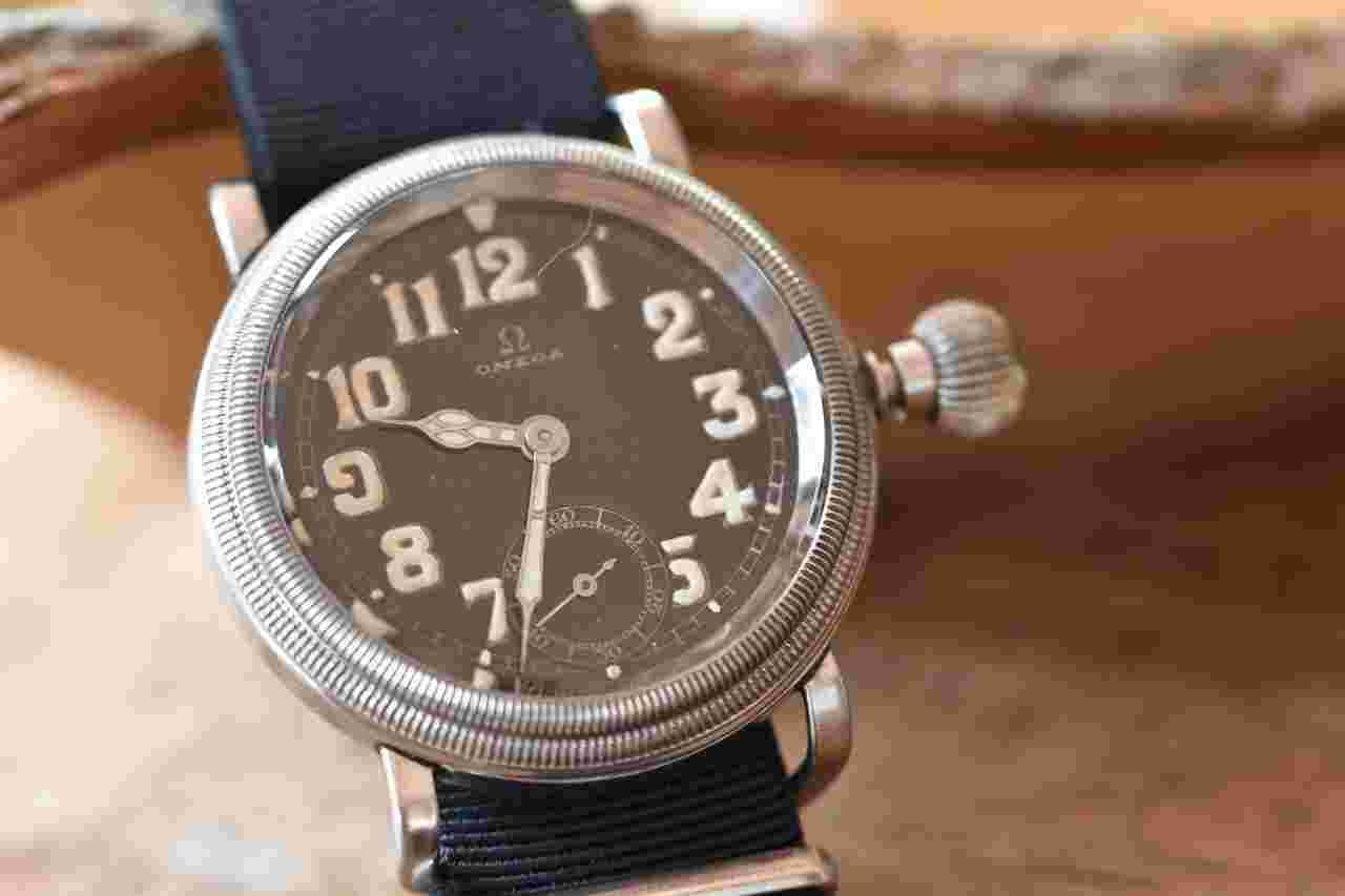 Omega Classic
                           
                                 Ck700 Military Extremely rare German Pilot Vintage Luftwaffe
