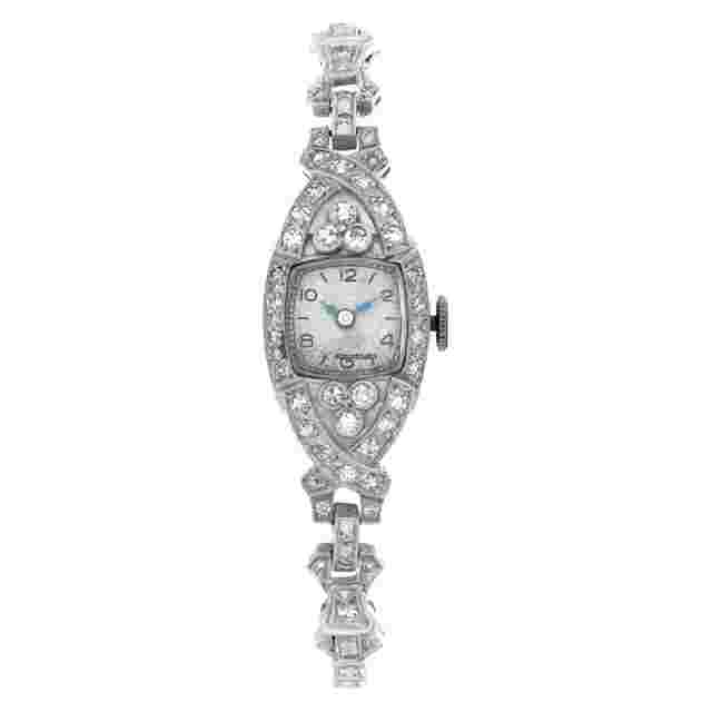 Bulova
                           
                                 Cocktail Platinum 15mm watch
