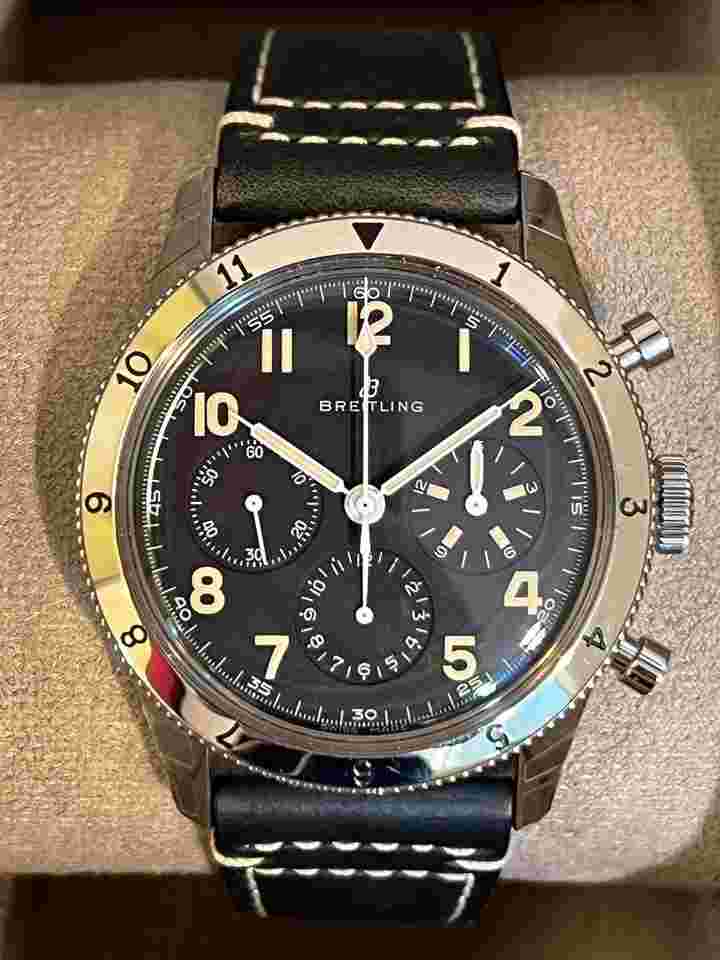 Breitling Aviator 8
                           
                                 AVI Ref. 765 1953 Re-Edition 41mm Steel Black New 2024 AB0920131B1X1