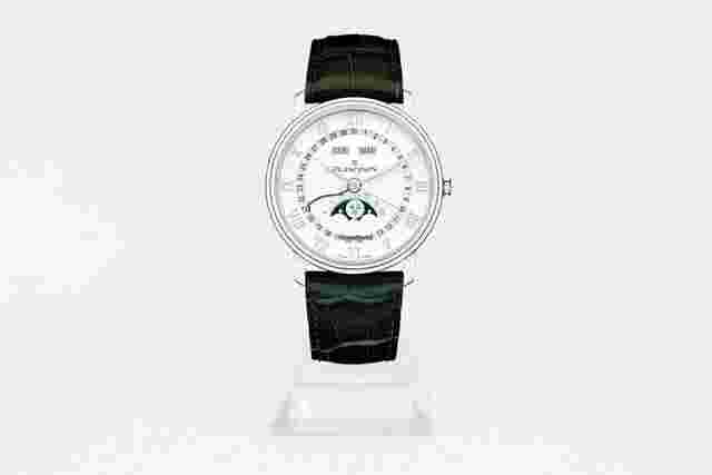 Blancpain Villeret Quantième Complet
                           
                                 6654A-1127-55B