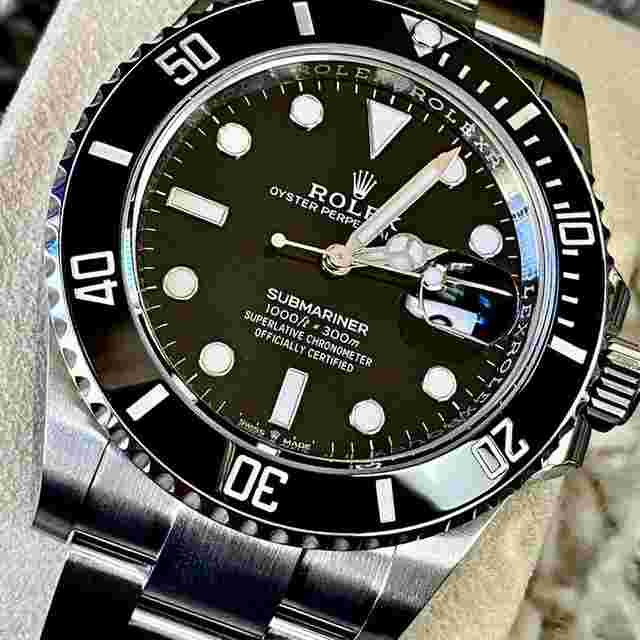Rolex Submariner Date
                           
                                 New release Submariner Date 41mm model 126610ln