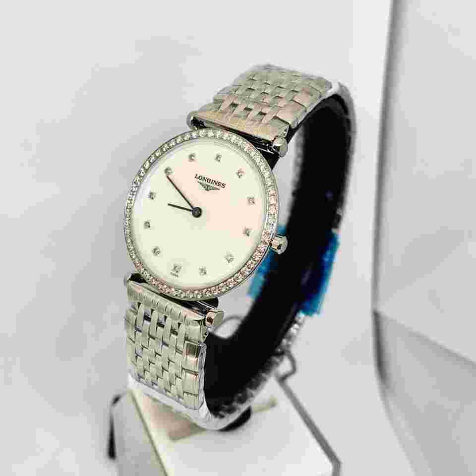 Longines La Grande Classique
                           
                                 Diamond 29mm Watch L45130876