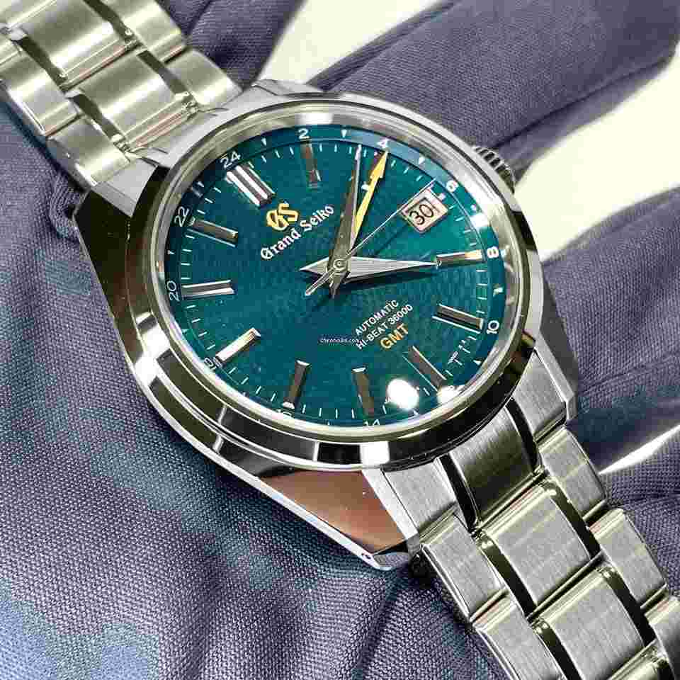 Seiko GS
                           
                                 Grand Seiko Hi-Beat Limited Edition Peacock GMT SBGJ227