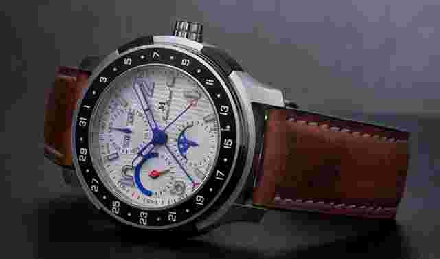 Jean Marcel
                           
                                 Splendor 380 - ETA Valjoux 7761 - limited edition - 44mm - two leather straps