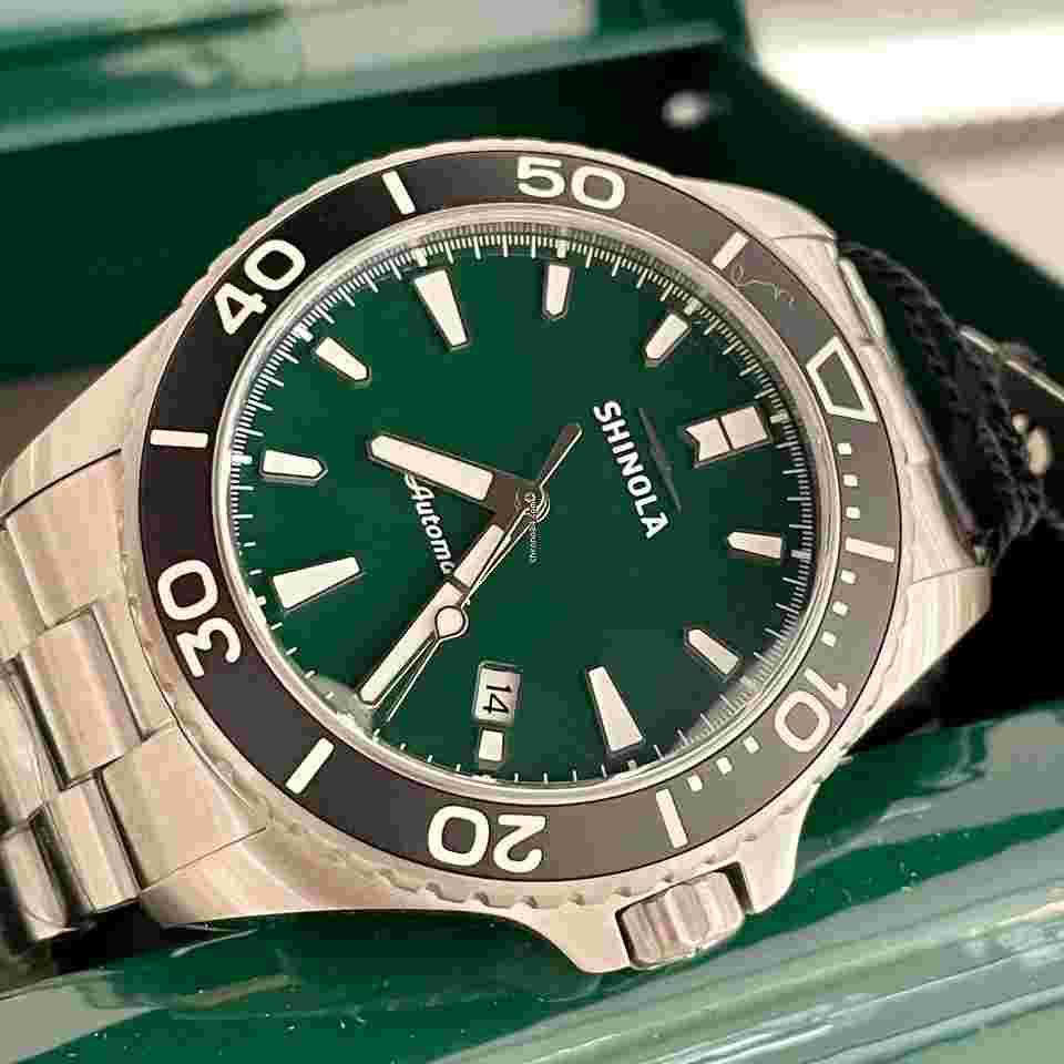 Shinola
                           
                                 THE LAKE ONTARIO MONSTER AUTOMATIC 43MM S0120169380
