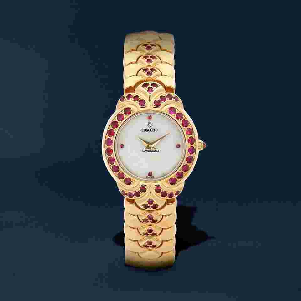 Concord
Ladies 18kt Yellow Gold High Jewelry "Royale" Ruby Diamond Special Edition Mother of Pearl