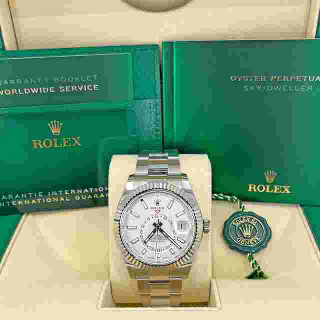 Rolex Sky-Dweller
                           
                                 DISCONTINUED Mint 2022 42mm White Dial Oyster 326934-0001