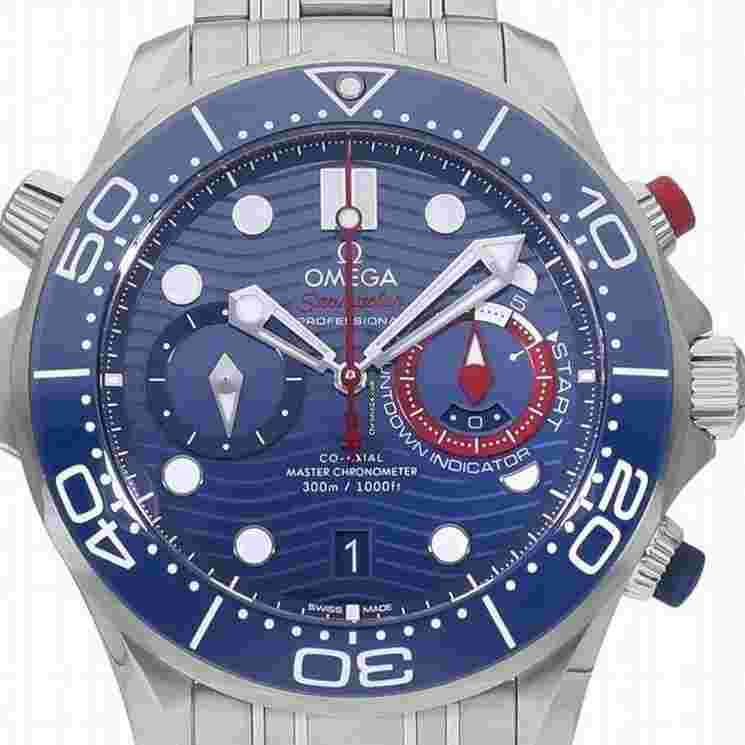 Omega Seamaster Diver 300 M
                           
                                 America's Cup 210.30.44.51.03.002