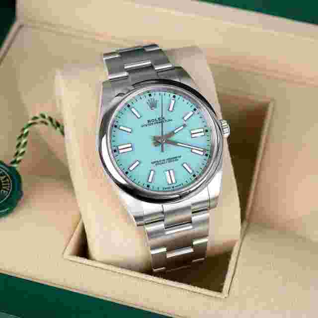 Rolex Oyster Perpetual 41
                           
                                 Turquoise Blue Dial 124300 Oyster Bracelet In Stock