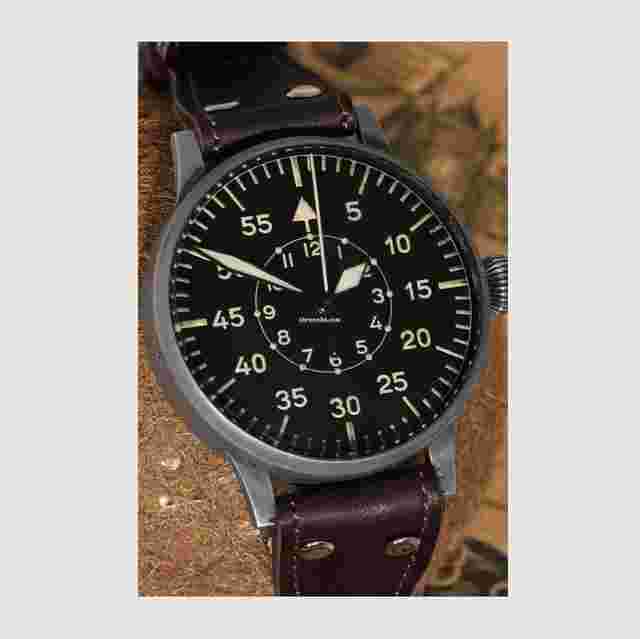 Laco
                           
                                 large aviator's deck watch German Air Force WWII Laco-Durowe Beobachtungsuhr