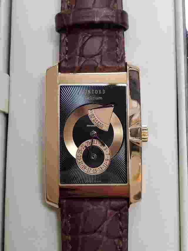 Concord Delirium
                           
                                 La Nuit 18kt Rose Gold