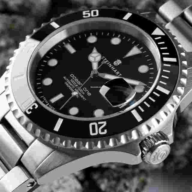 Steinhart Ocean 1
                           
                                 One 1 Black Ceramic Diver Swiss 42mm Watch 103-1079