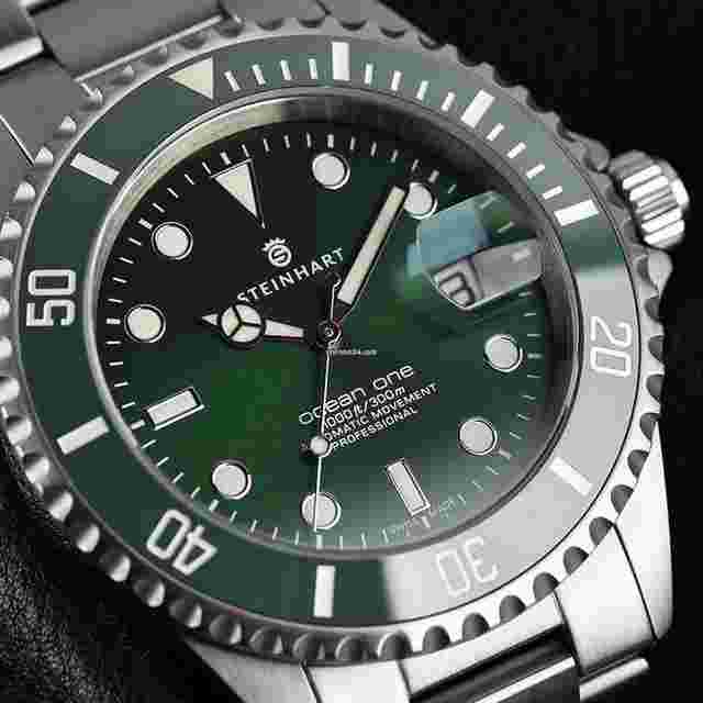 Steinhart Ocean 1
                           
                                 One 42mm Green Bezel / Dial Swiss Automatic Diver Watch 103-1063