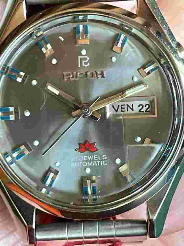 Ricoh automatico con vetro plexi sfaccettato