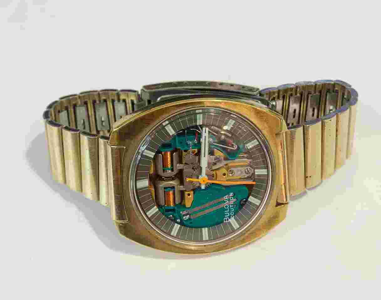 Bulova Accutron
                           
                                 Vintage Accutron Spaceview