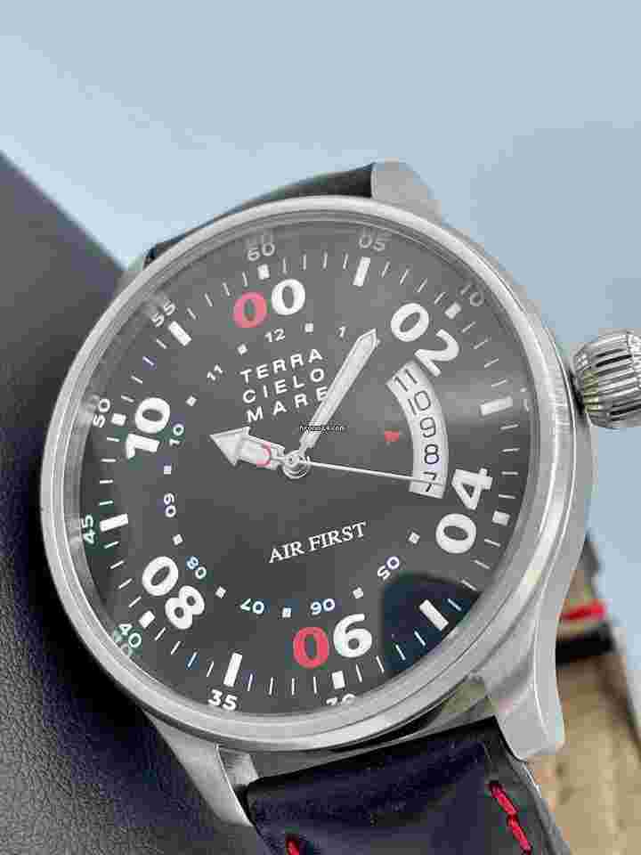 Terra Cielo Mare
                           
                                 TCM Air First Harrier AV8 Swiss ETA 2824 Automatic 42mm