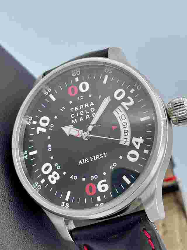 Terra Cielo Mare
                           
                                 TCM Air First Harrier AV8 Swiss ETA 2824 Automatic 42mm