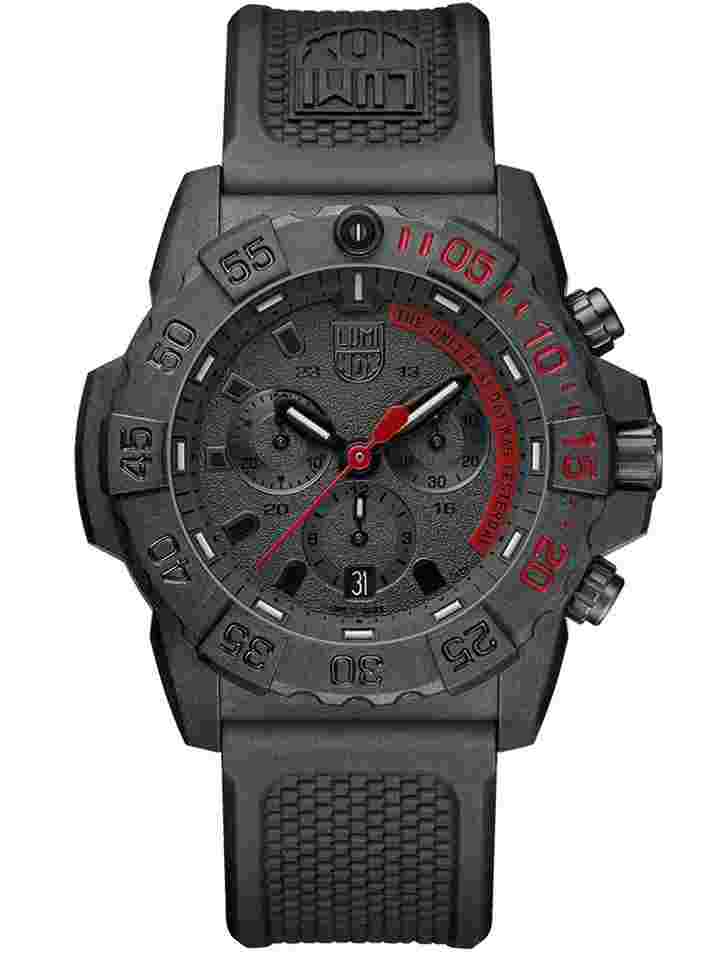 Luminox
Navy Seal XS.3581.EY Chronograph 45mm Carbonox Rubber Quartz Men's Watch
