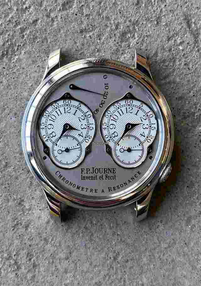F.P.Journe Chronometre à Resonance
                           
                                 1499.2 transitional Resonance Nouveau RN