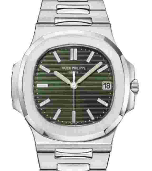 Patek Philippe Nautilus
                           
                                 5711/1A Green Dial Unworn 2022+