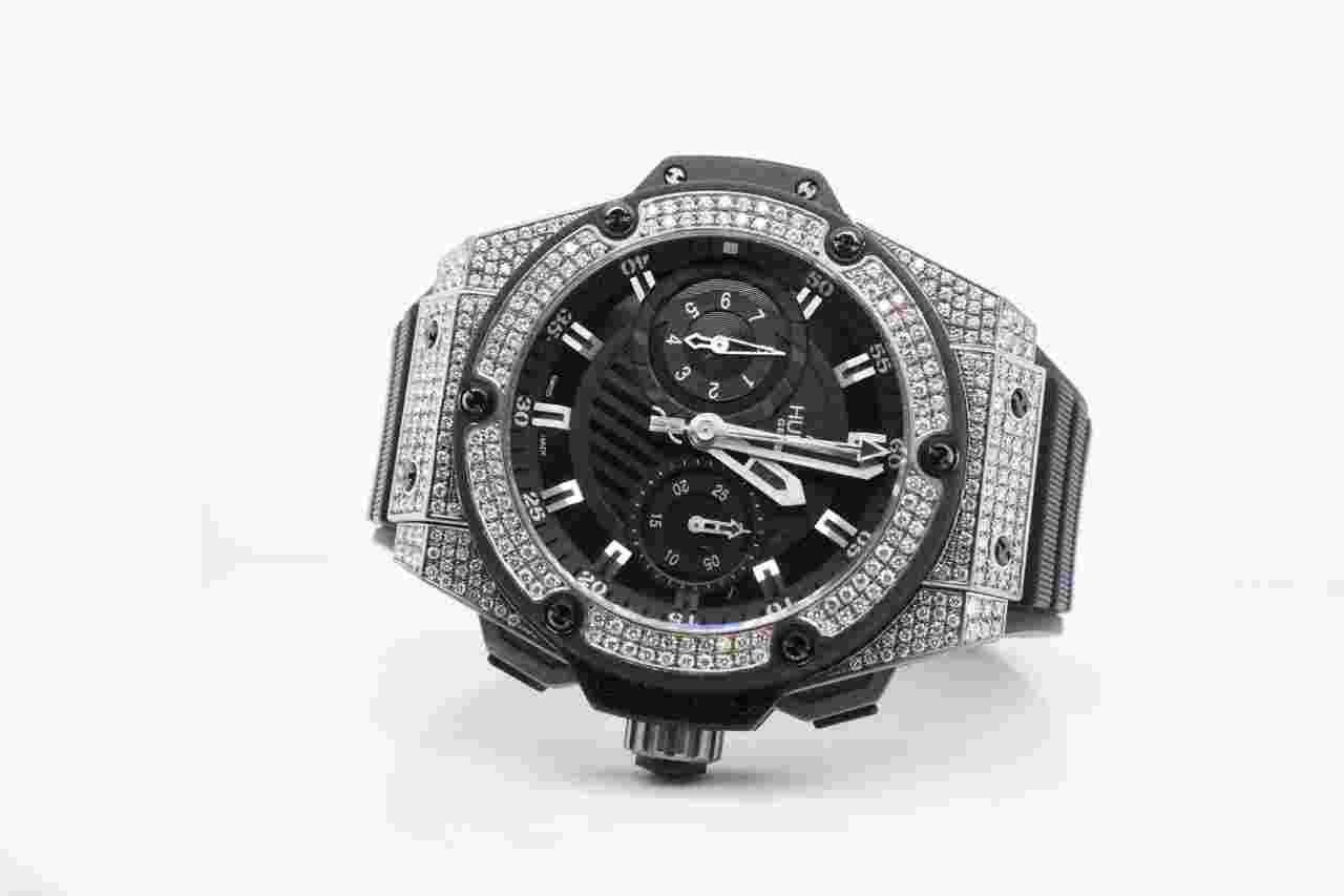 Hublot King Power
                           
                                 2025 NEW King Power Foudroyante All Black Big Bang Ceramic 48mm Black Rubber 715.CI.1110.R
