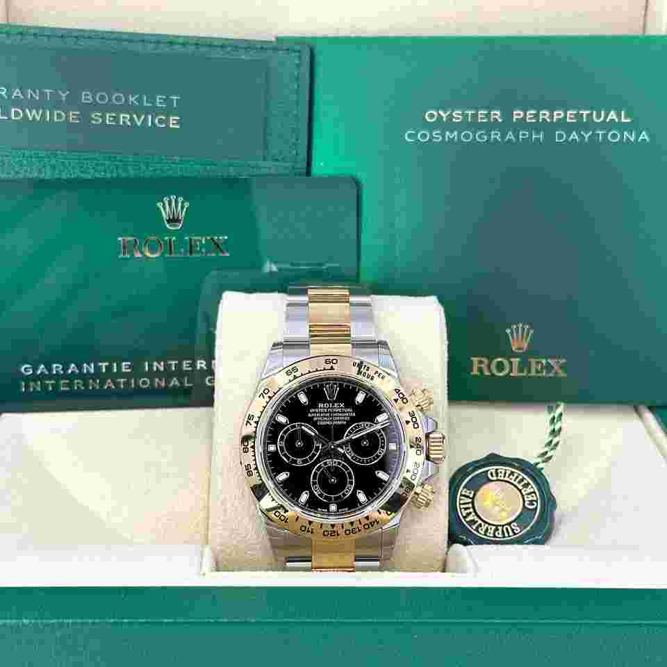 Rolex Daytona
DISCONTINUED Mint 2022 40mm Black Dial Oyster 116503-0004