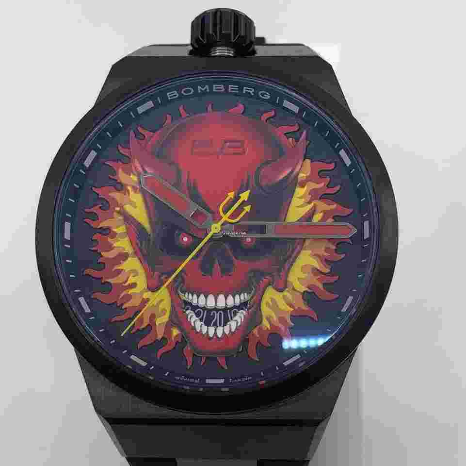Bomberg Bolt-68
                           
                                 BF43H3PBA.01-1.1
