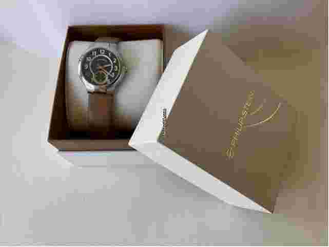 Philip Stein Classic
                           
                                 Natural Frequency Technology Classic Round Large Model 42F