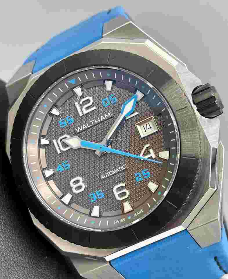 Waltham
                           
                                 AeroNaval AN-01 Swiss Automatic 43mm Stainless Steel Black Hobnail Dial