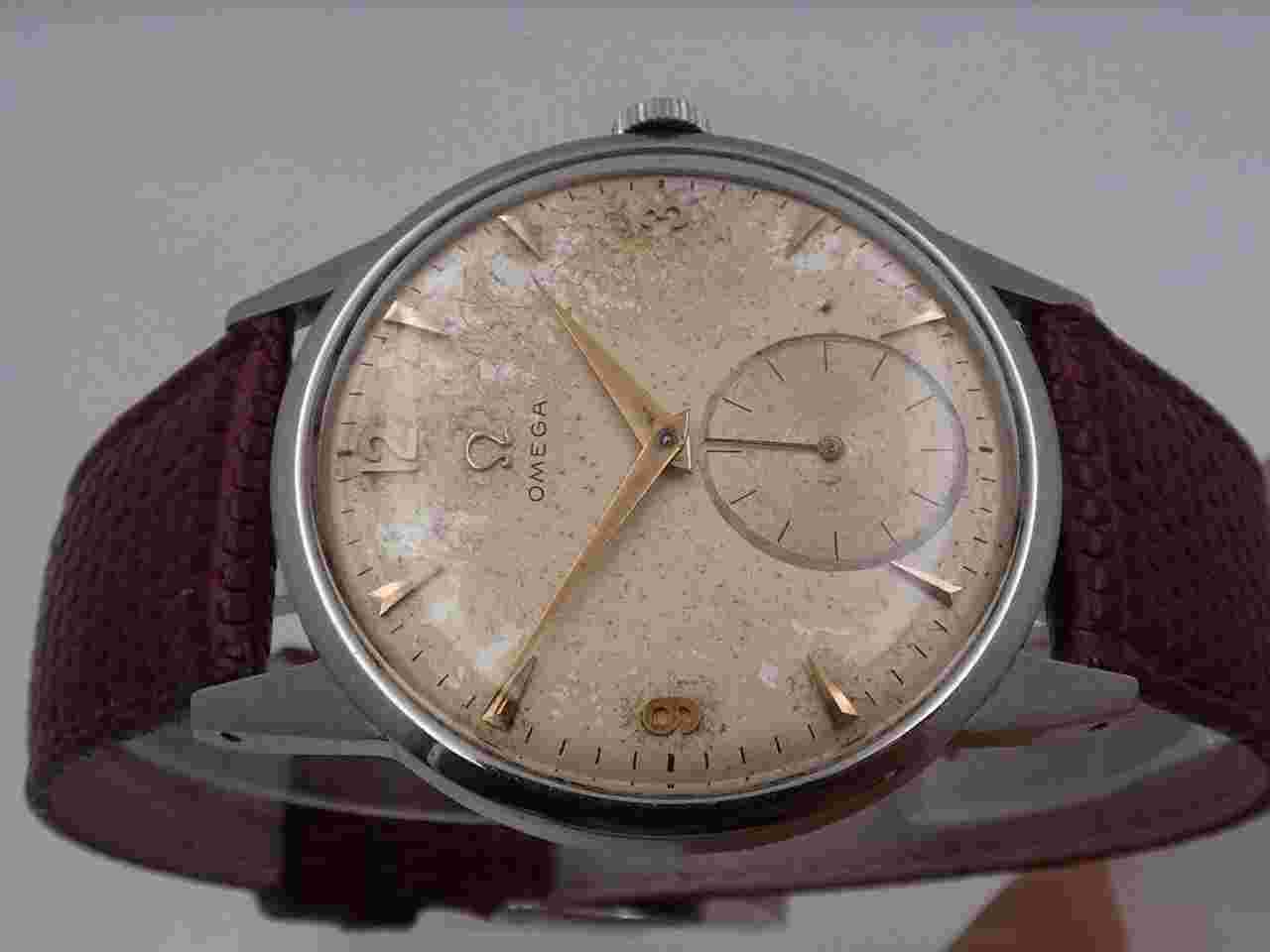 Omega Classic
                           
                                 Vintage Jumbo 38mm 2272 YEAR 1952 Stainless Steel Manual Winding